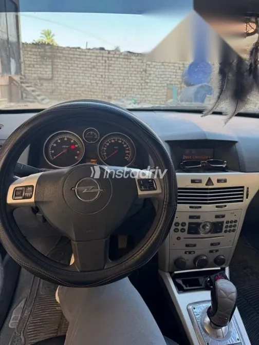 Opel Astra 2008 Black Used for Sale - 5