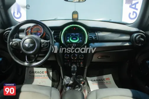 مينى كوبر 2018 أبيض مستعملة للبيع - 8