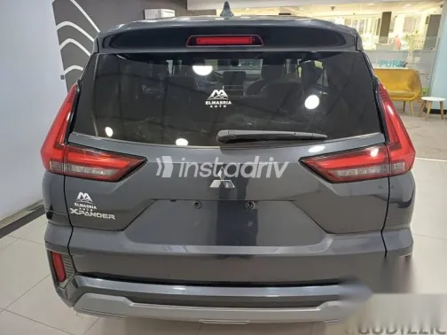 ميتسوبيشي اكسباندر 2026 رمادي جديدة للبيع - 2