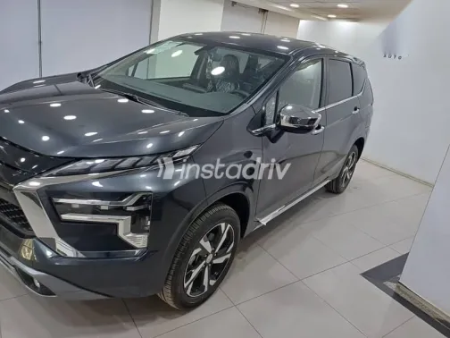 ميتسوبيشي اكسباندر 2026 رمادي جديدة للبيع - 3