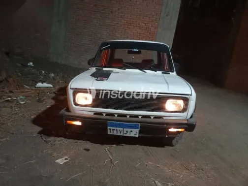 فيات نوفا 1990 أبيض مستعملة للبيع - 2