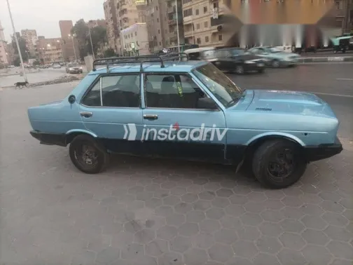 فيات 131 1985 أزرق غامق مستعملة للبيع - 4