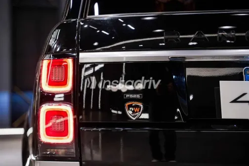 لاند روفر رنج روفر فوج 2020 أسود مستعملة للبيع - 4