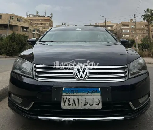فولكس فاغن باسات 2013 أسود مستعملة للبيع - 4