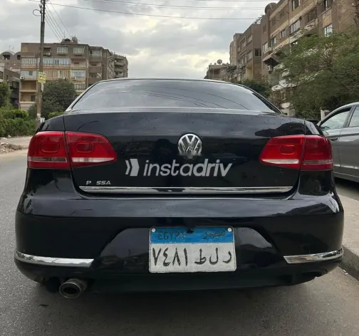 فولكس فاغن باسات 2013 أسود مستعملة للبيع - 5
