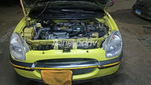 دايهاتسو سيريون 2000 أصفر مستعملة للبيع - 1