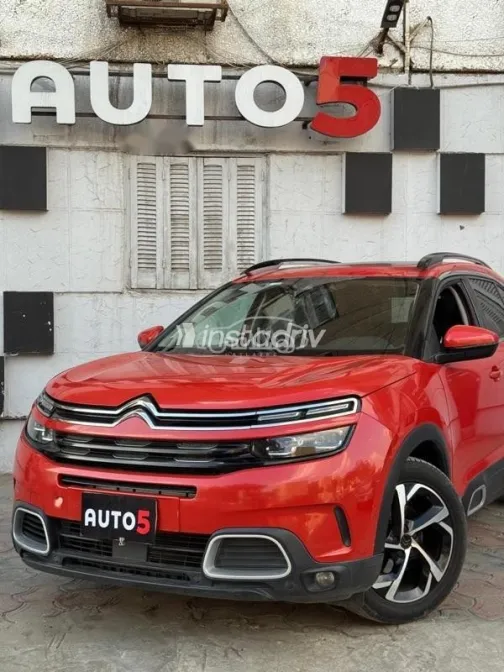 سيتروين C5 2021 أحمر مستعملة للبيع - 2