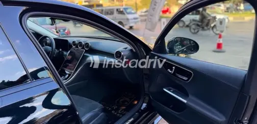 مرسيدس C 180 2025 أبيض مستعملة للبيع - 1