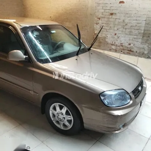 Hyundai Verna 2017 Gold Used for Sale - 7