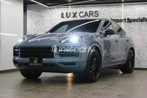 Porsche Cayenne 2024 Gray Used for Sale - 1