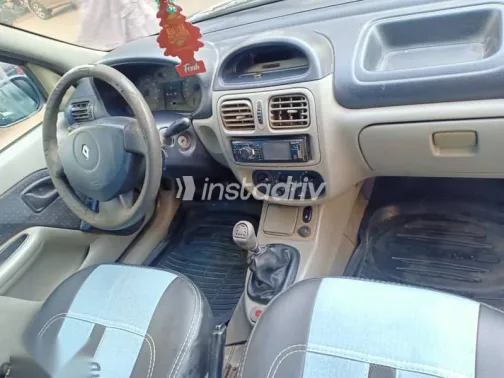 Renault Clio 2005 White Used for Sale - 7