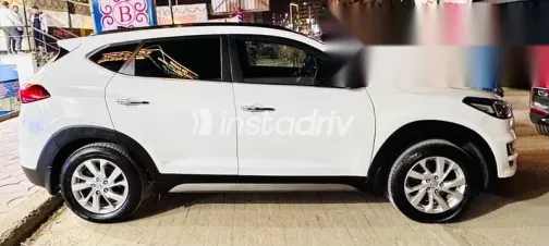 Hyundai Tucson 2019 White Used for Sale - 2
