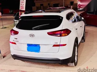 هيونداي توسان 2019 أبيض مستعملة للبيع