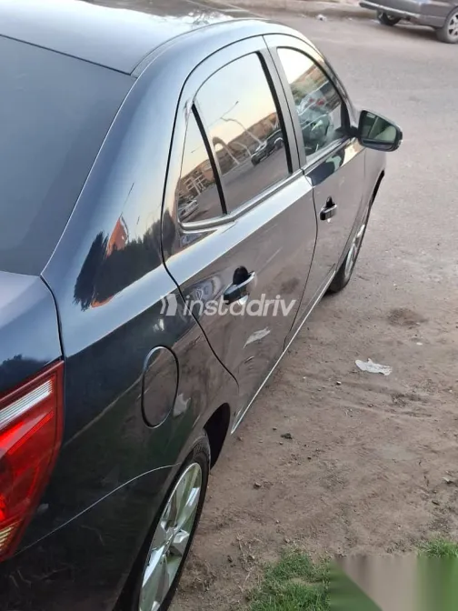 شيفروليه أوبترا 2021 أزرق غامق مستعملة للبيع - 2