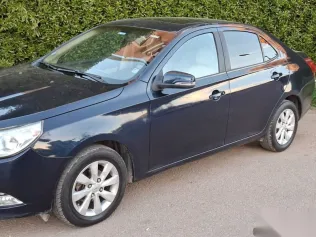 شيفروليه أوبترا 2021 أزرق غامق مستعملة للبيع