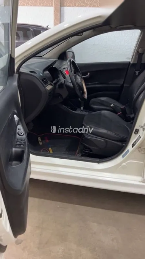 كيا بيكانتو 2013 أبيض مستعملة للبيع - 3