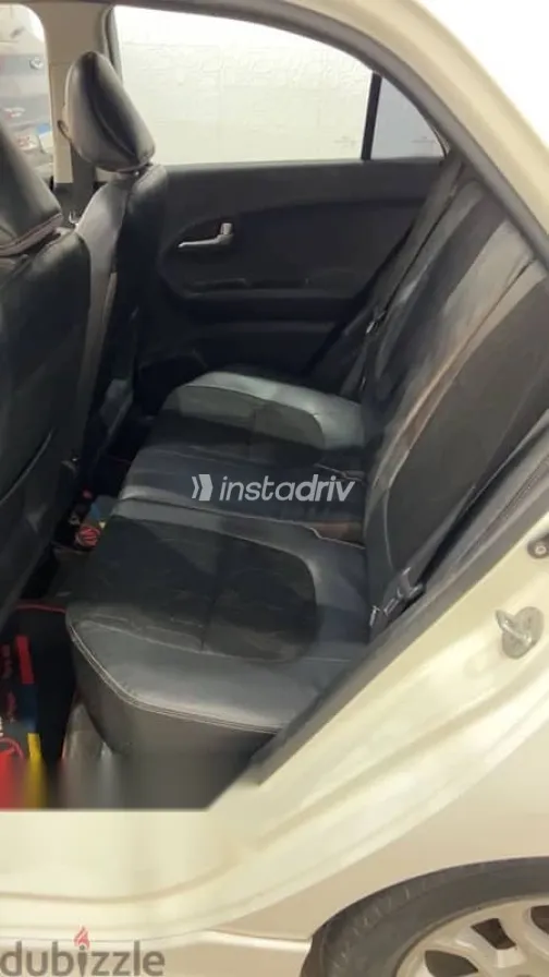 كيا بيكانتو 2013 أبيض مستعملة للبيع - 4