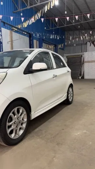 Kia Picanto 2013 White Used for Sale