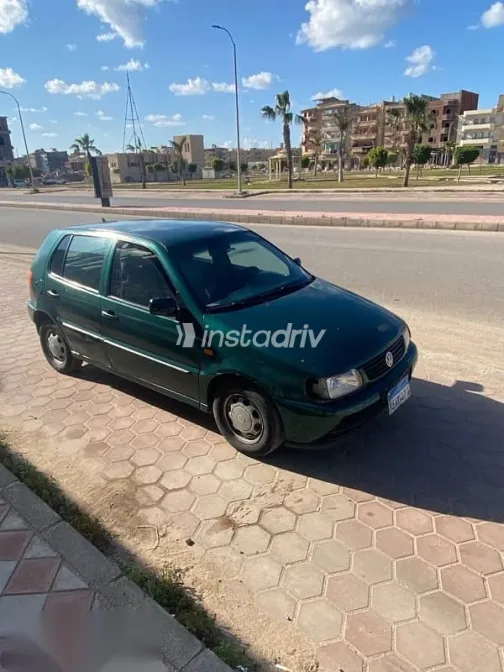 فولكس فاغن بولو 1998 أخضر مستعملة للبيع - 3