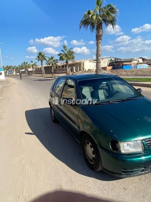 فولكس فاغن بولو 1998 أخضر مستعملة للبيع - 7