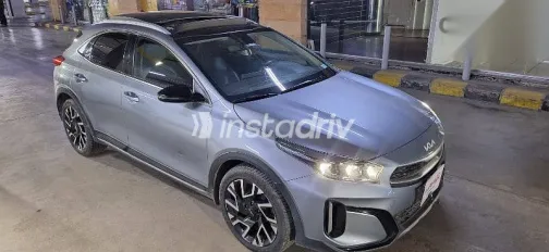 Kia Xceed 2024 Silver Used for Sale - 2