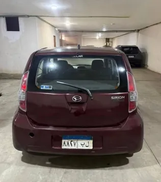 دايهاتسو سيريون 2009 بني مستعملة للبيع