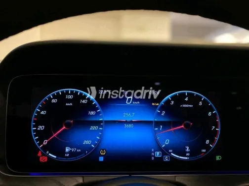 Mercedes E 200 2023 White Used for Sale - 4