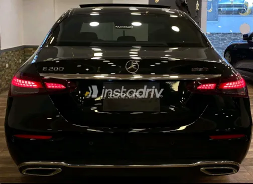 Mercedes E 200 2023 White Used for Sale - 8