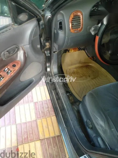 دايو نوبيرا 1997 أخضر مستعملة للبيع - 3