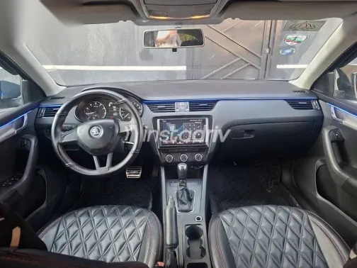 سكودا اوكتافيا 2016 أسود مستعملة للبيع - 8