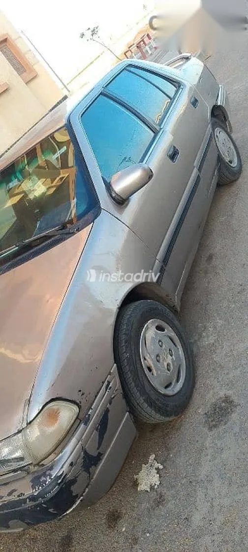 هيونداي اكسيل 1998 ذهبي مستعملة للبيع - 2