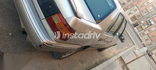 هيونداي اكسيل 1998 ذهبي مستعملة للبيع - 3