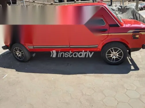 فيات 128 1991 أحمر مستعملة للبيع - 1