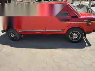 فيات 128 1991 أحمر مستعملة للبيع