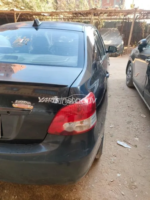 تويوتا ياريس 2007 أسود مستعملة للبيع - 3