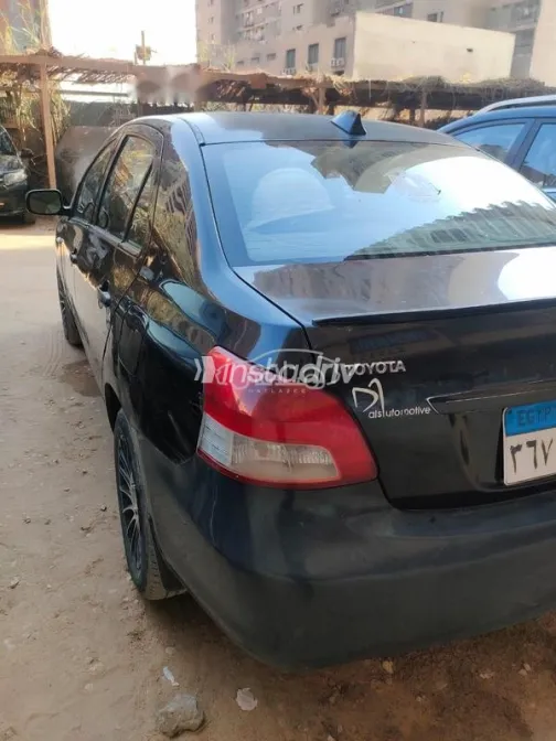 تويوتا ياريس 2007 أسود مستعملة للبيع - 4