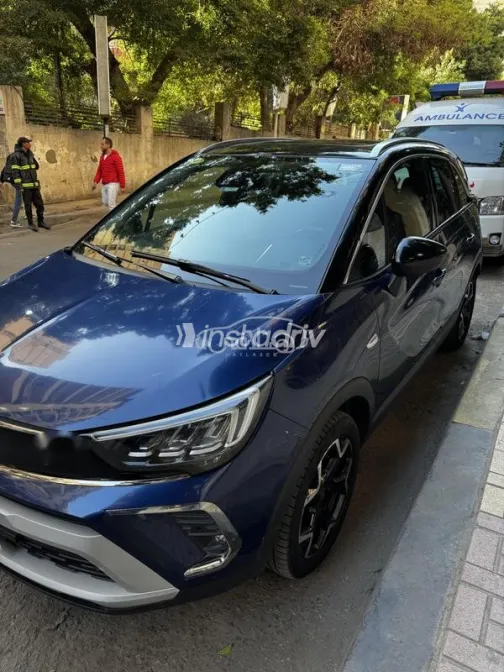 اوبل كروس لاند 2022 أزرق مستعملة للبيع - 2