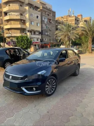 سوزوكى سياز 2022 أبيض مستعملة للبيع