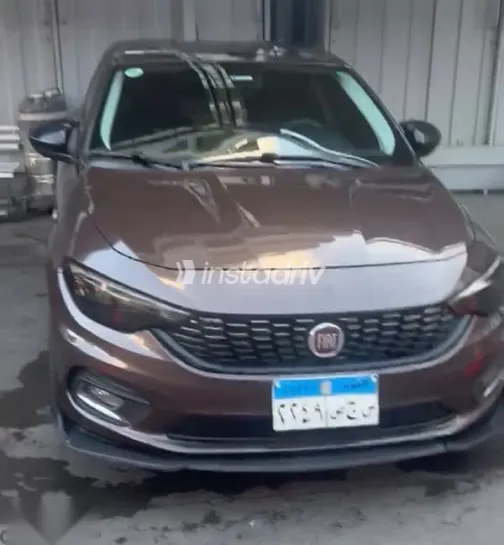 فيات تيبو 2021 بني مستعملة للبيع - 5