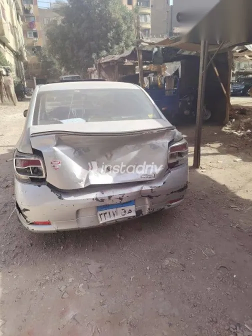 Renault Logan 2016 Silver Used for Sale - 5