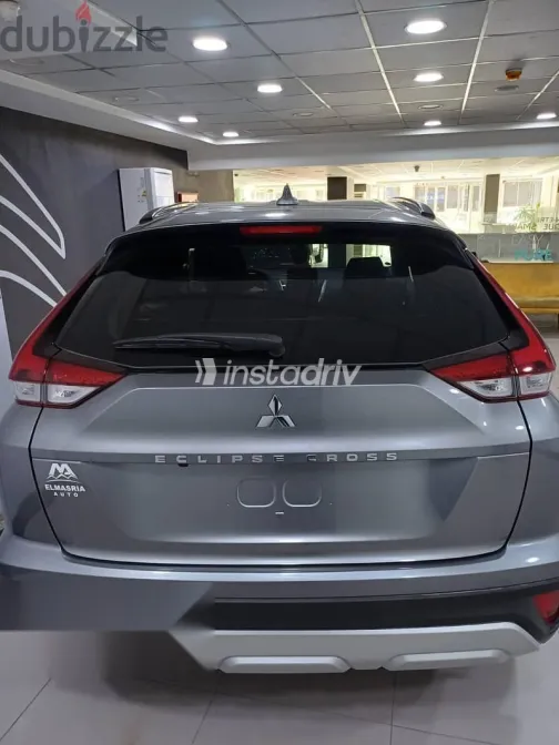 ميتسوبيشي اكليبس 2026 فضي جديدة للبيع - 4