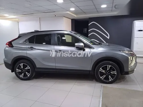 ميتسوبيشي اكليبس 2026 فضي جديدة للبيع - 5