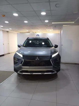 ميتسوبيشي اكليبس 2026 فضي جديدة للبيع