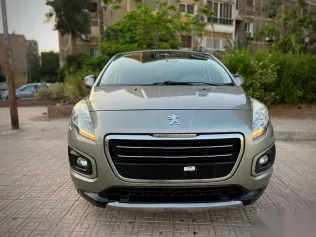 Peugeot 3008 2015 Gold Used for Sale