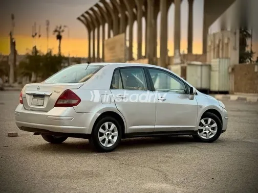 Nissan Tiida 2013 Silver Used for Sale - 8