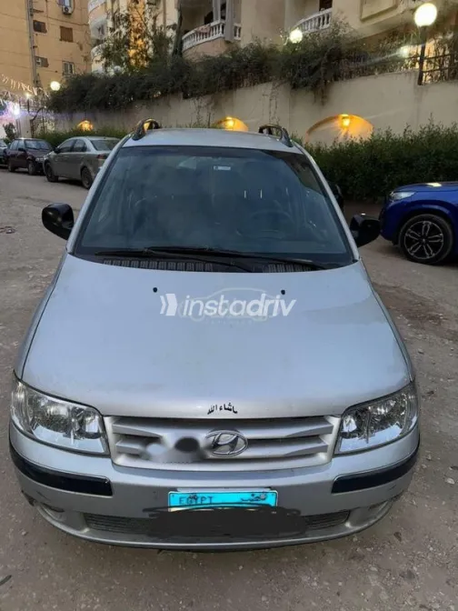 هيونداي ماتريكس 2008 رمادي غامق مستعملة للبيع - 1