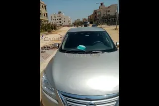 Nissan Sentra 2017 Gold Used for Sale