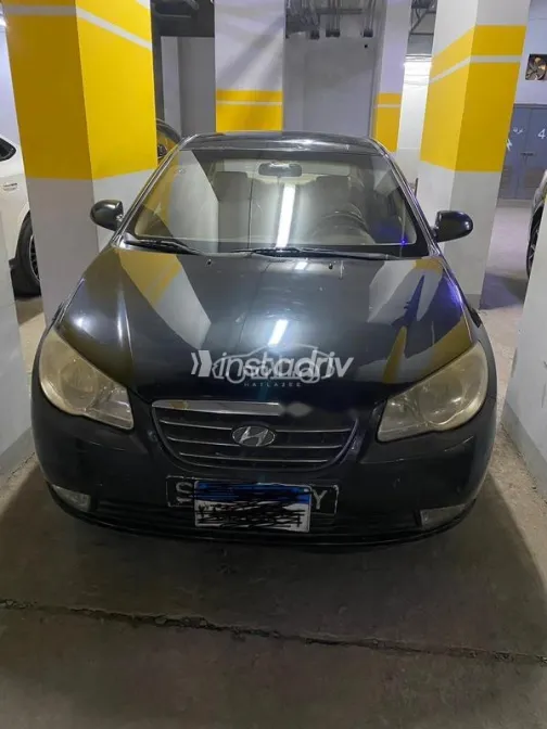 هيونداي إلنترا اتش دى 2009 أسود مستعملة للبيع - 1