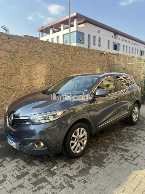 Renault Kadjar 2019 White Used for Sale - 2