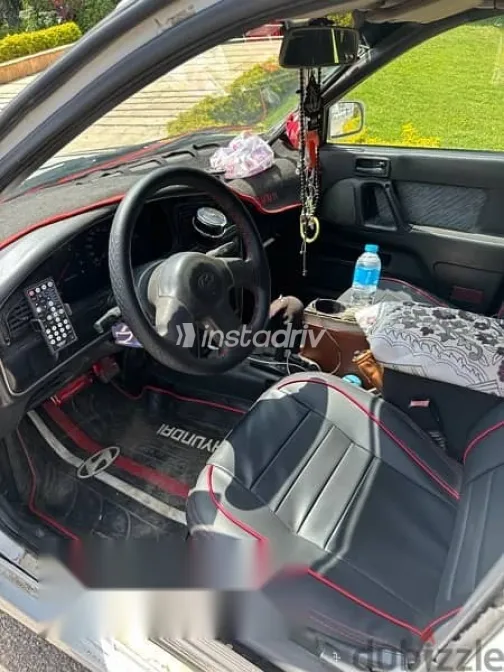 Hyundai Elantra 1994 White Used for Sale - 7